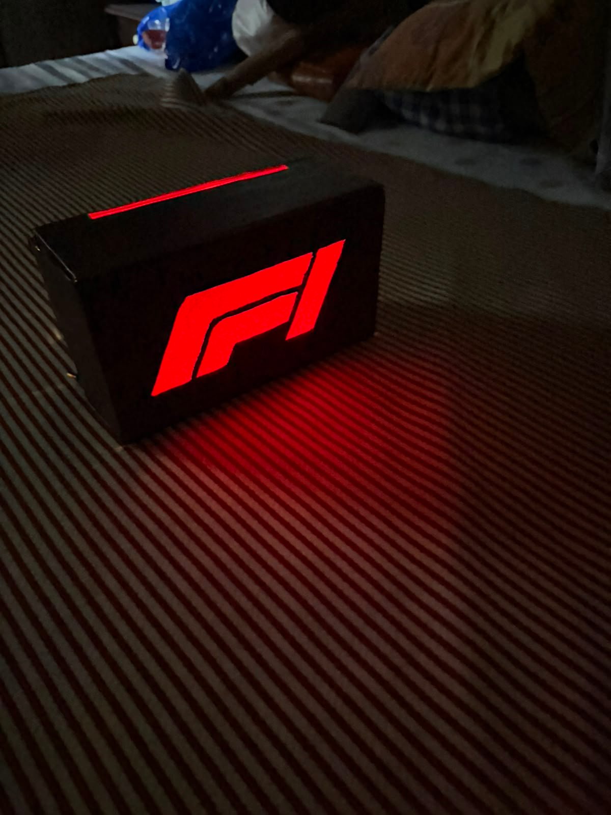 F1 wall decor lamp