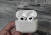 (Airpods) only right side airbud can work