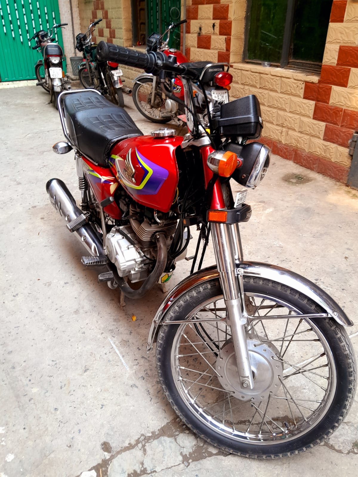 Honda CG 125 2017 Total Janiun