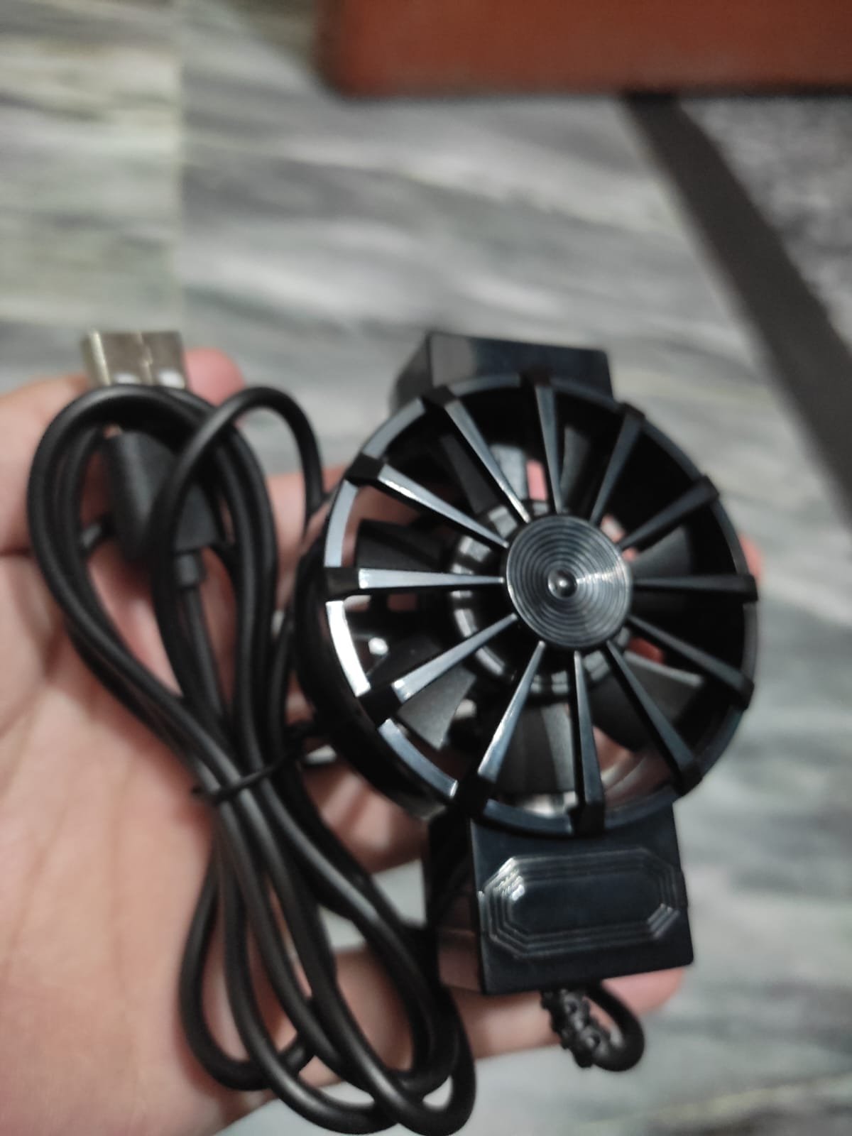 X16 Mobile Phone Cooler / Cooling Fan for Gaming
