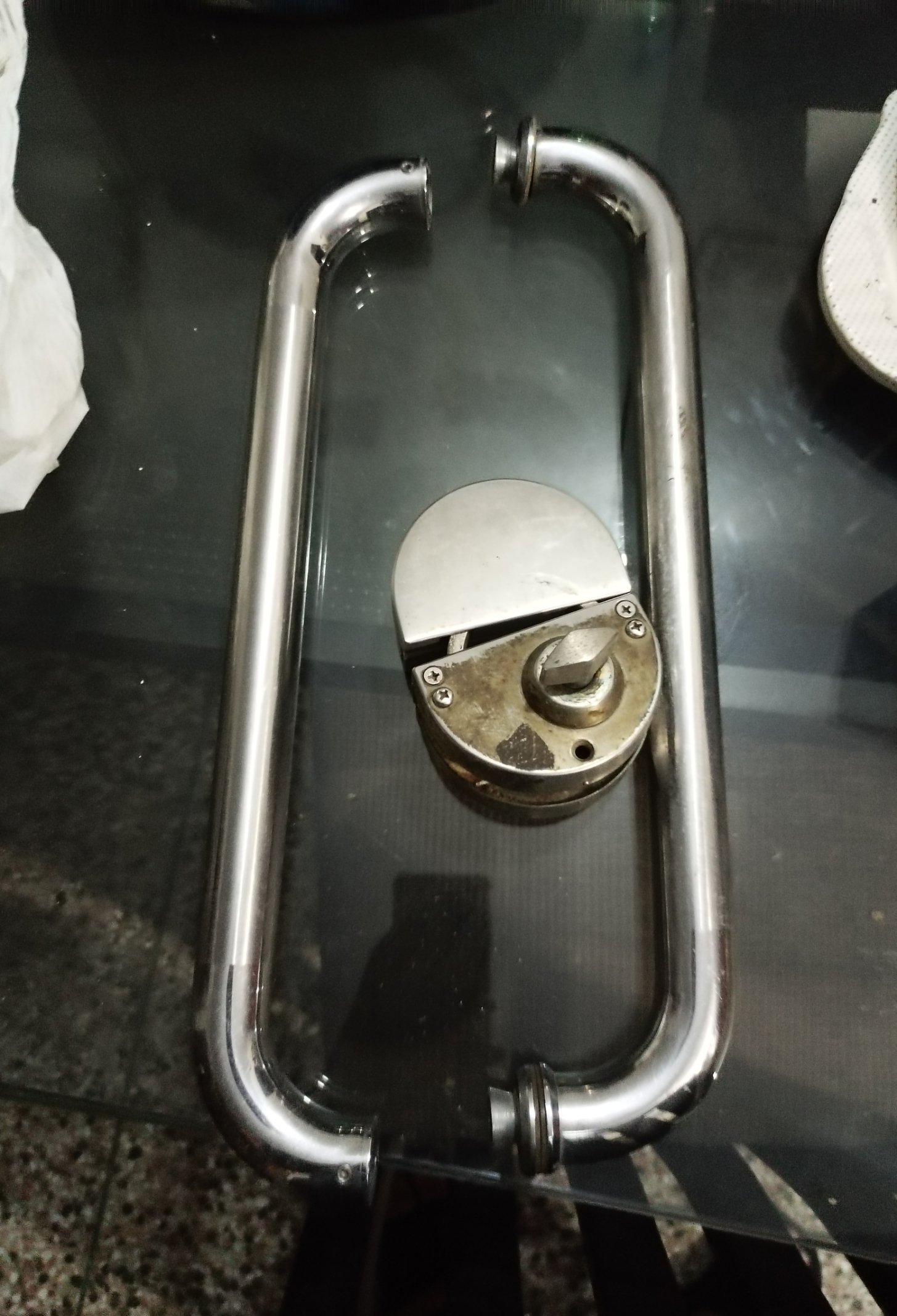 Shop glass door