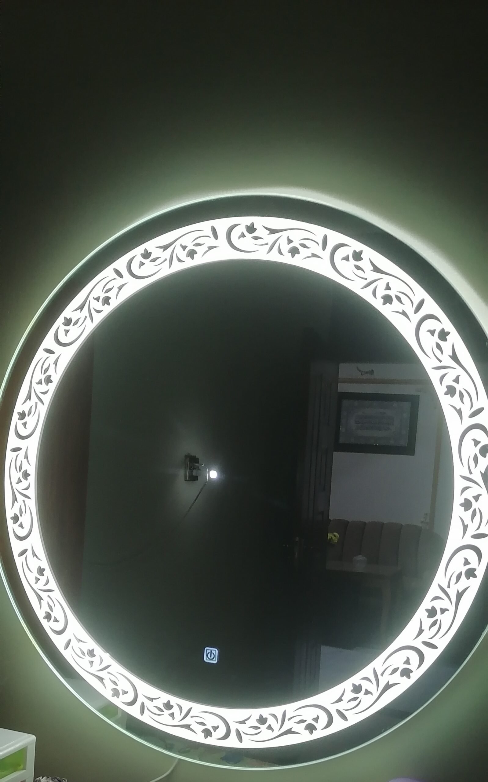 Lid mirror