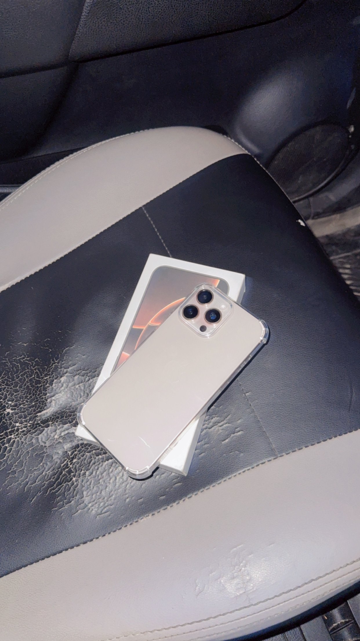 Iphone 16 pro max JV
