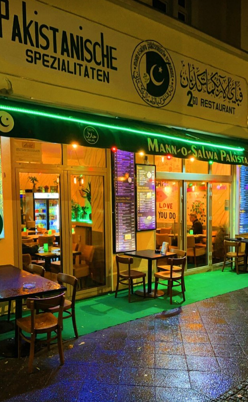 Germany ma Pakistani restaurant ha 3 girls need for job