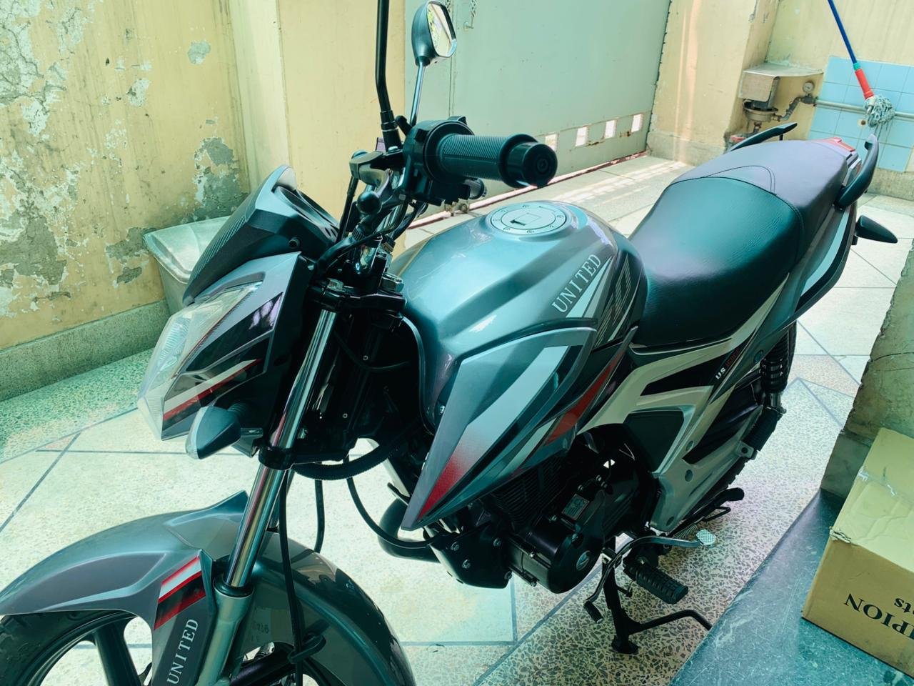United CCR 150cc – Almost Brand New – 1,400 KM Only