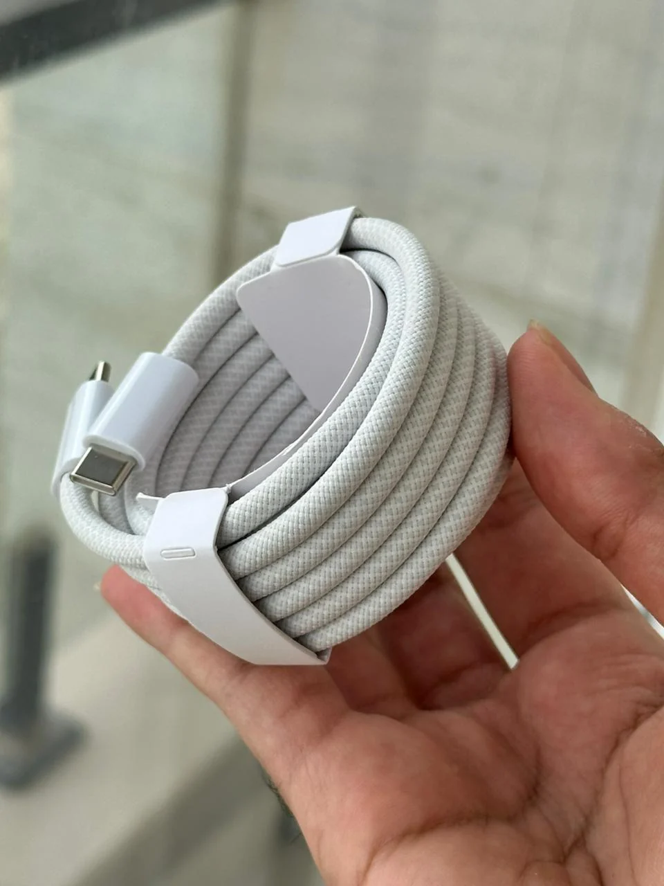 Apple USB-C to C Cable Pakistan (2m) 240W – MacBook, iPhone