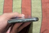 I phone x 64 gb non pra