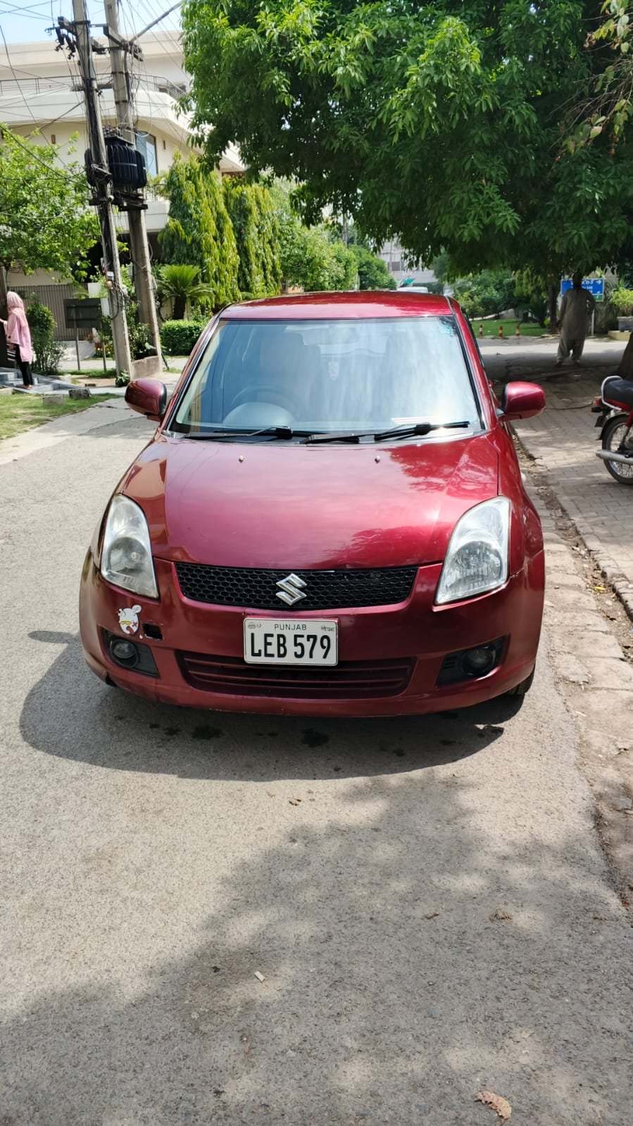SUZUKI SWIFT DX (Model 2011) – 1300 CC