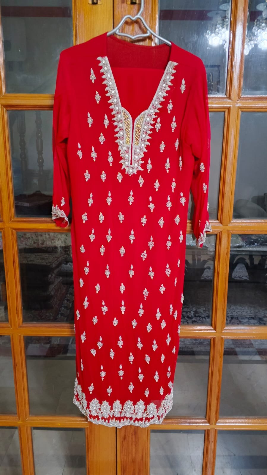 Stitched & Used Ladies clothes for sale ( Size Med & Large)