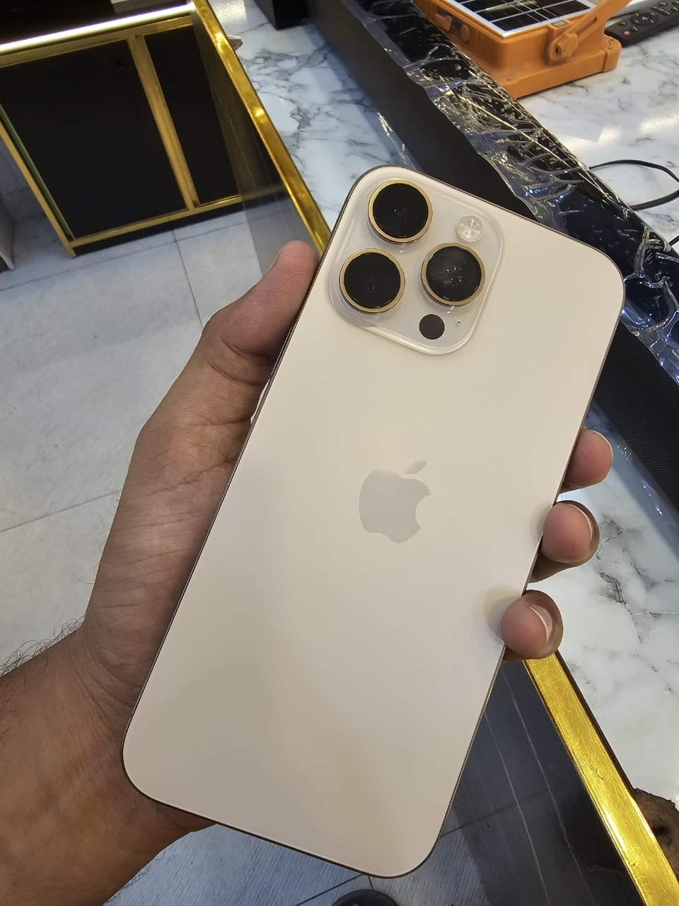 Iphone 16 pro max JV box ka sath 256 gb