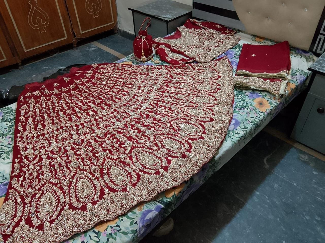 BRAND NEW BARAT LEHNGA FOR SALE