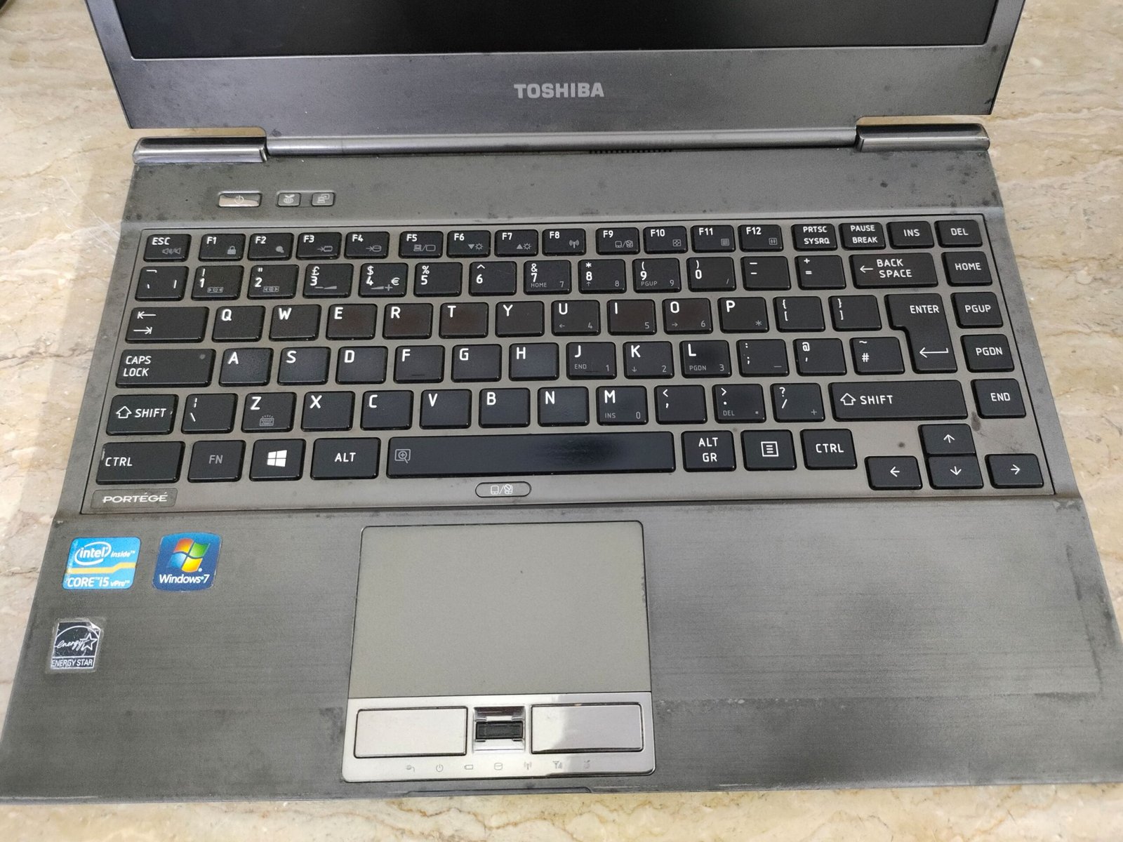 Toshiba laptop Z830