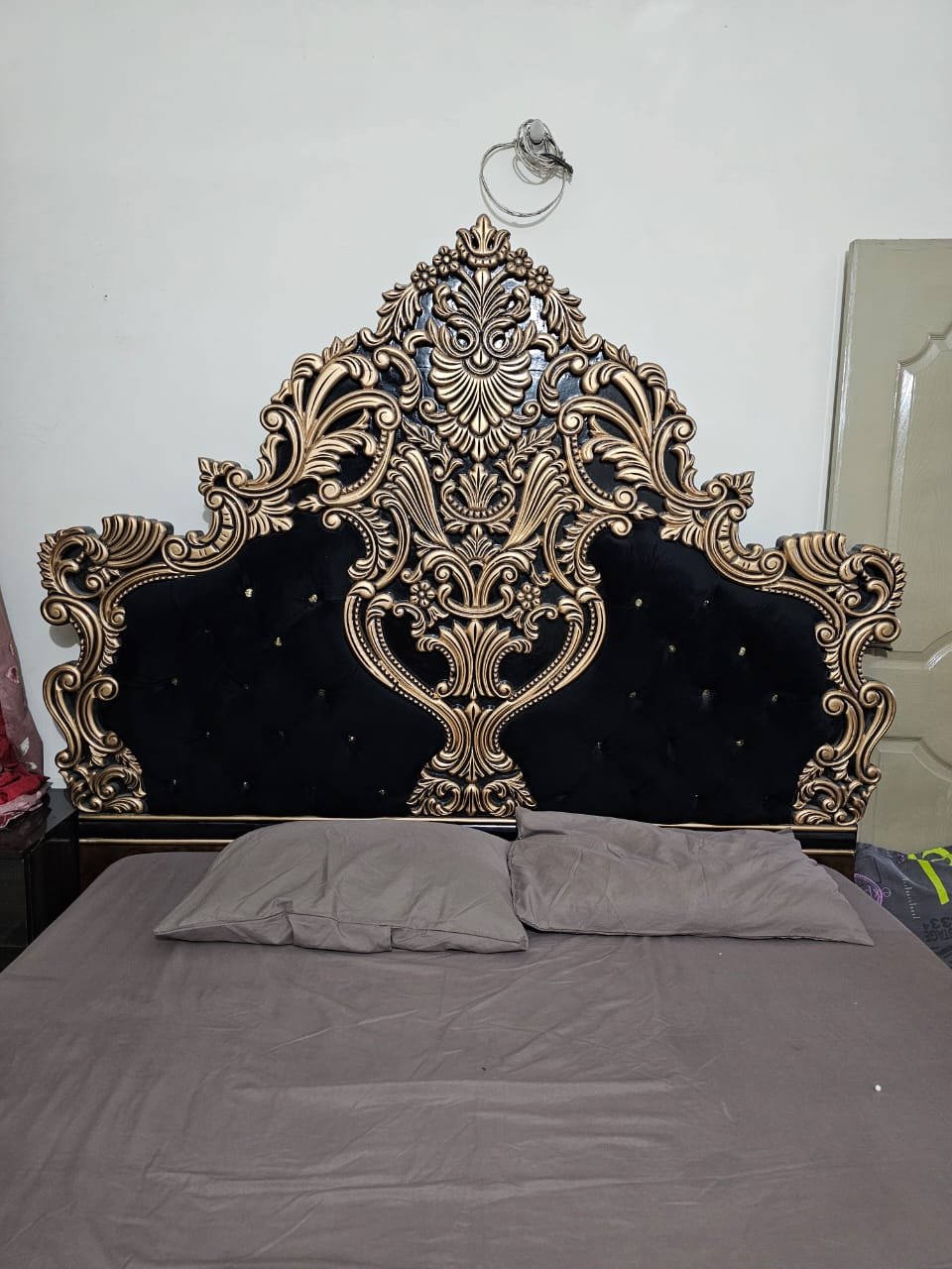Heavy & Solid Royal Bedroom Set For Sale