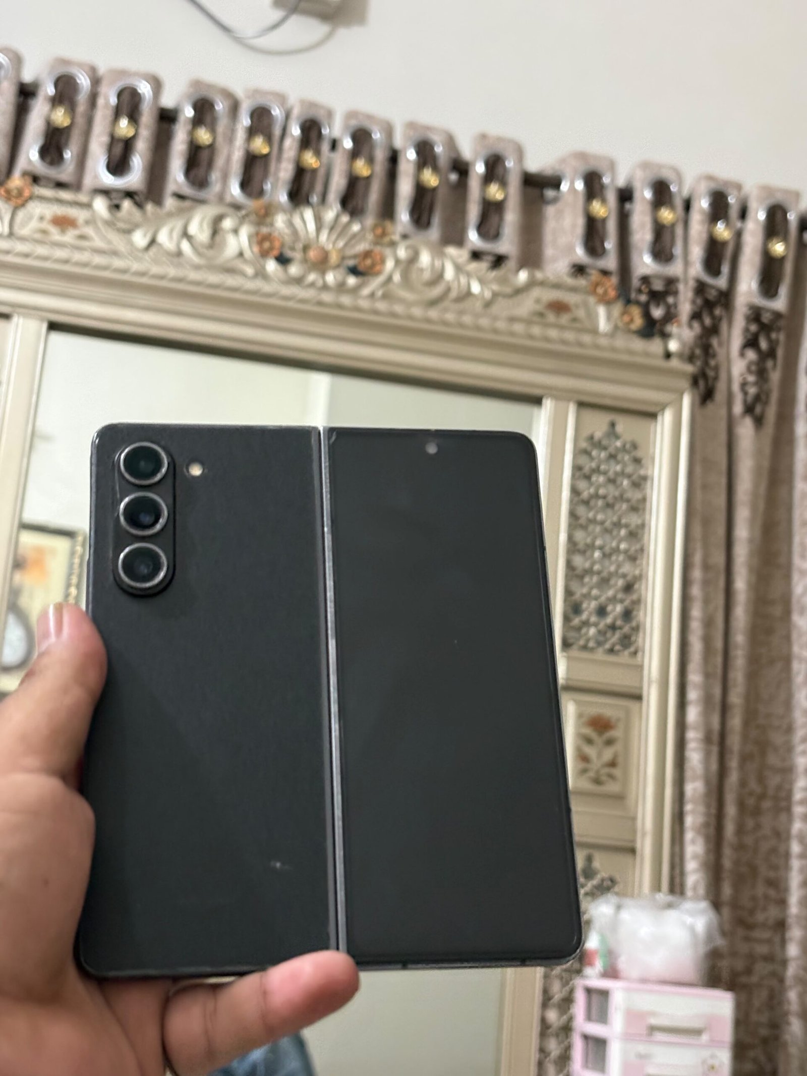Samsung z fold 5 official pta 12 256 with cable box cover