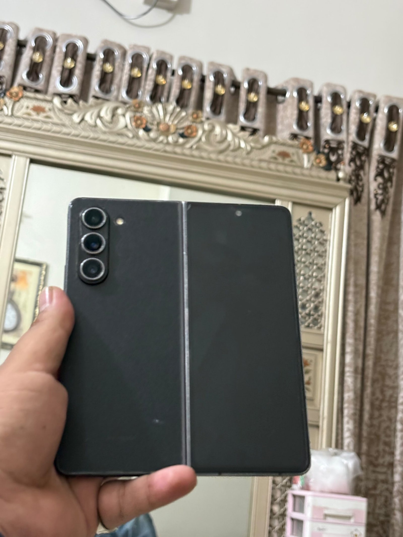 Samsung z fold 5 official pta 12 256 with cable box cover