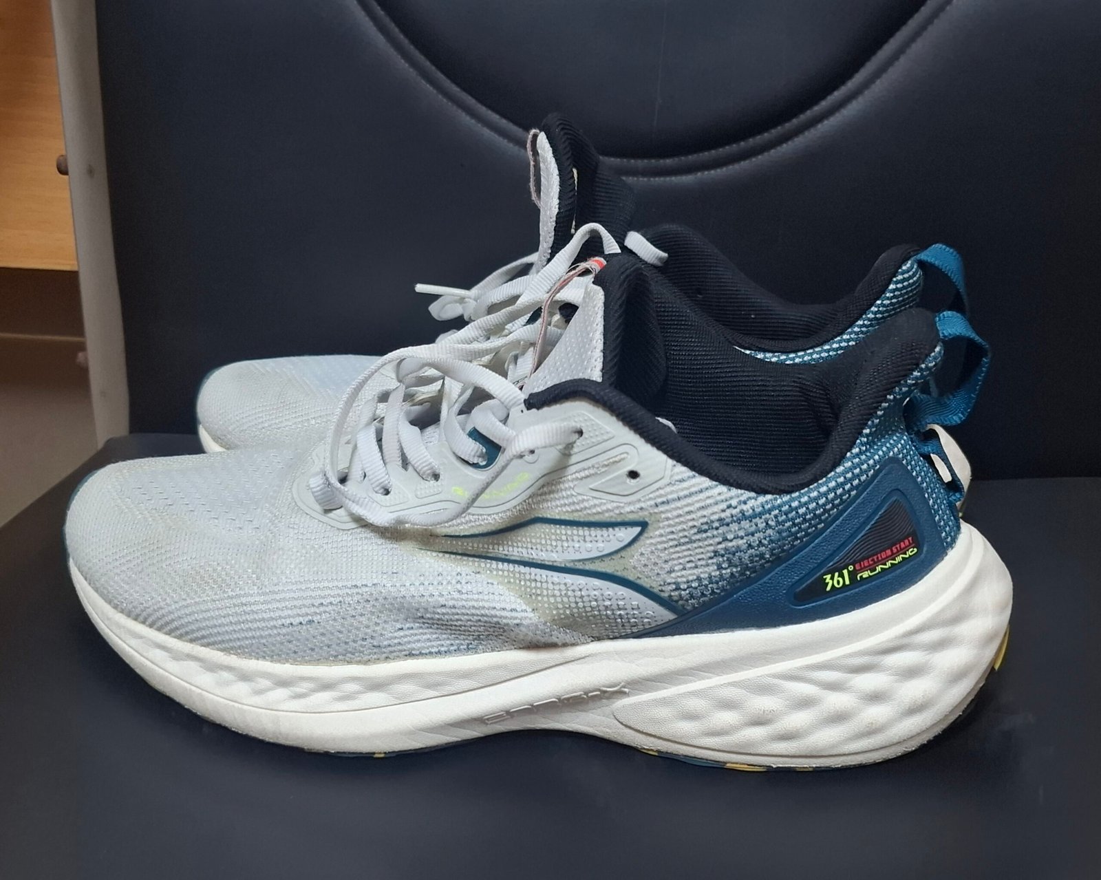 361 Degree Running Shoes
