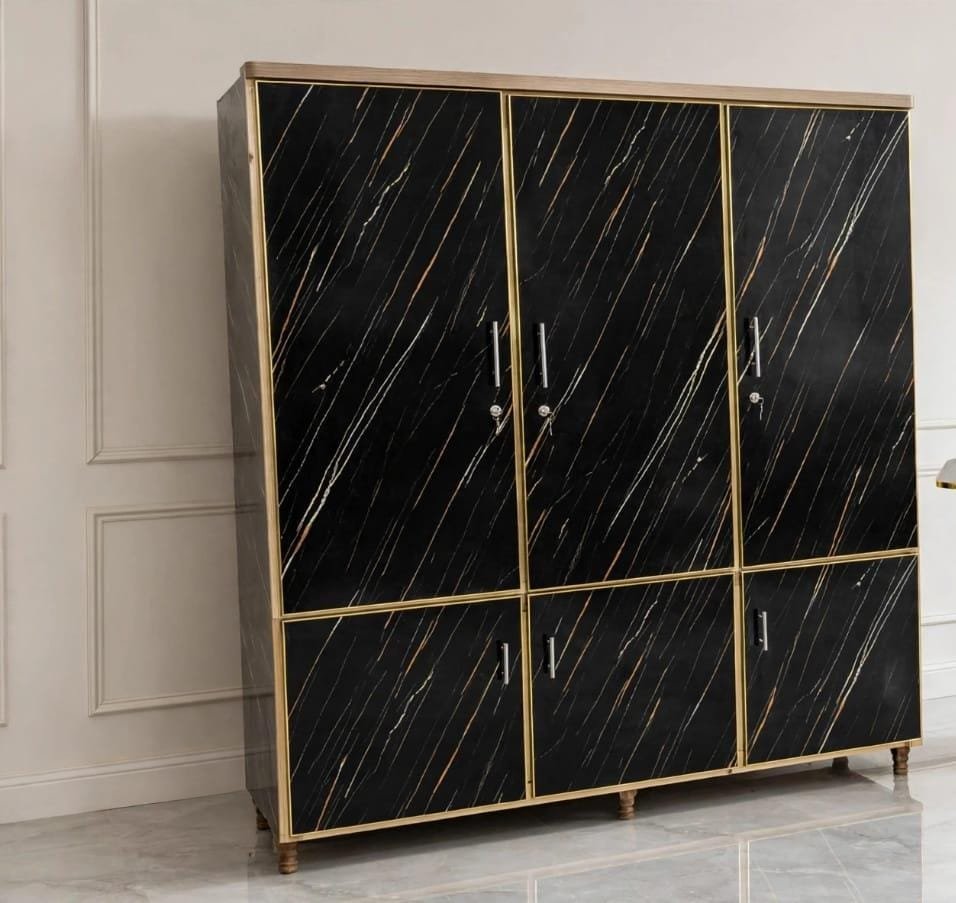 Almari 3 door