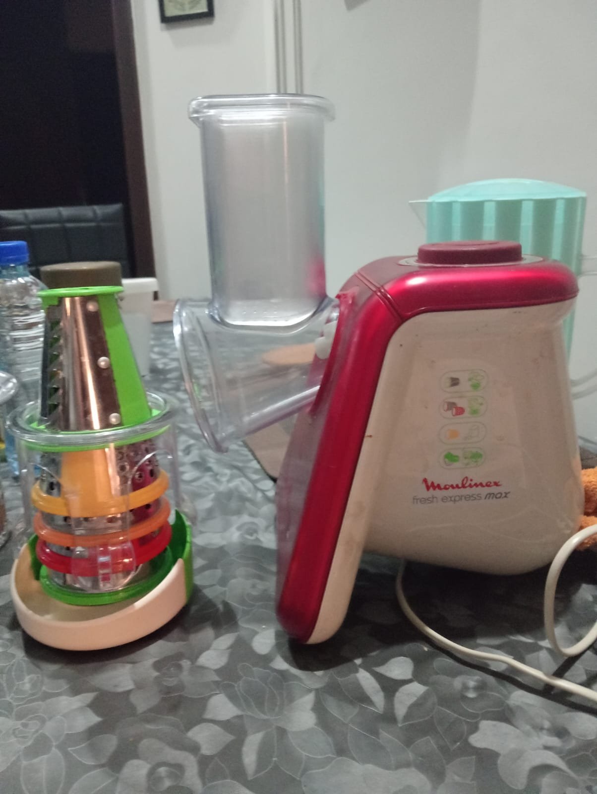 Moulinex vegetable slicer / grater