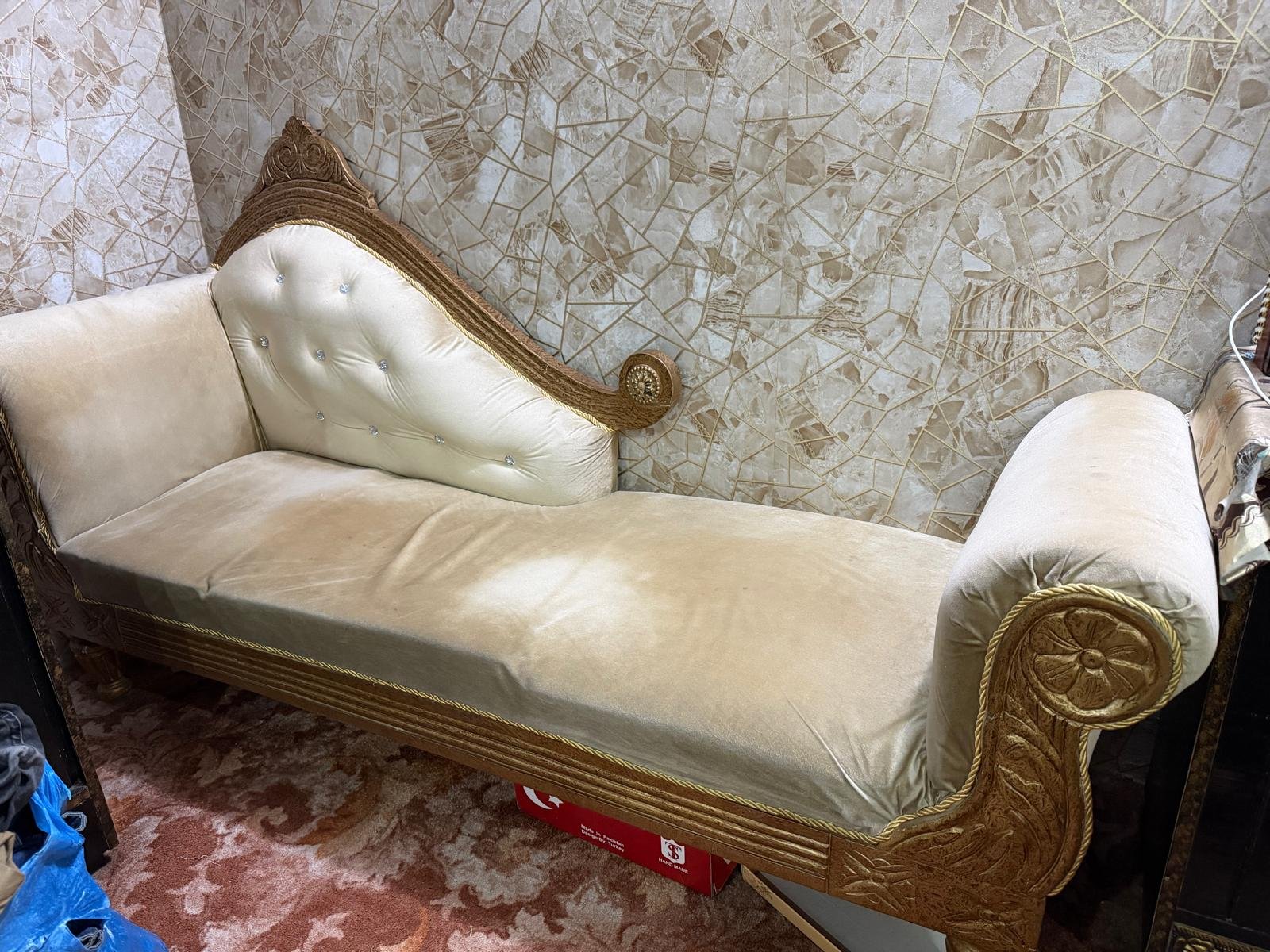 Bed side tablesdressingCupboardDewaan sofa