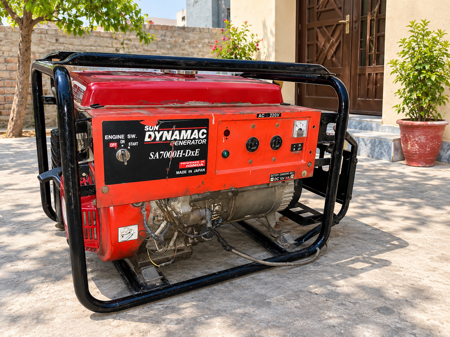 Generator 6.5kv mande in Japan