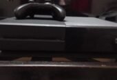 Xbox one fat with 5 to 8 games new condition with box