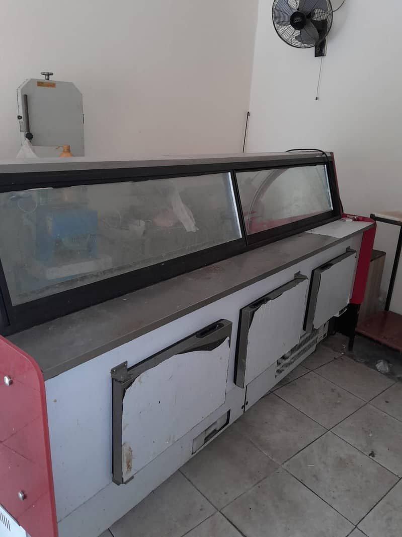Meat chiller