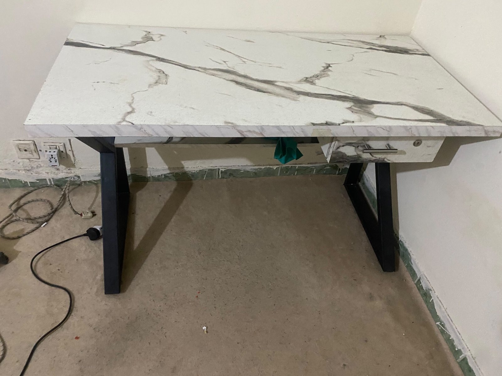 Modern Study/Office Table & Chair For Sale