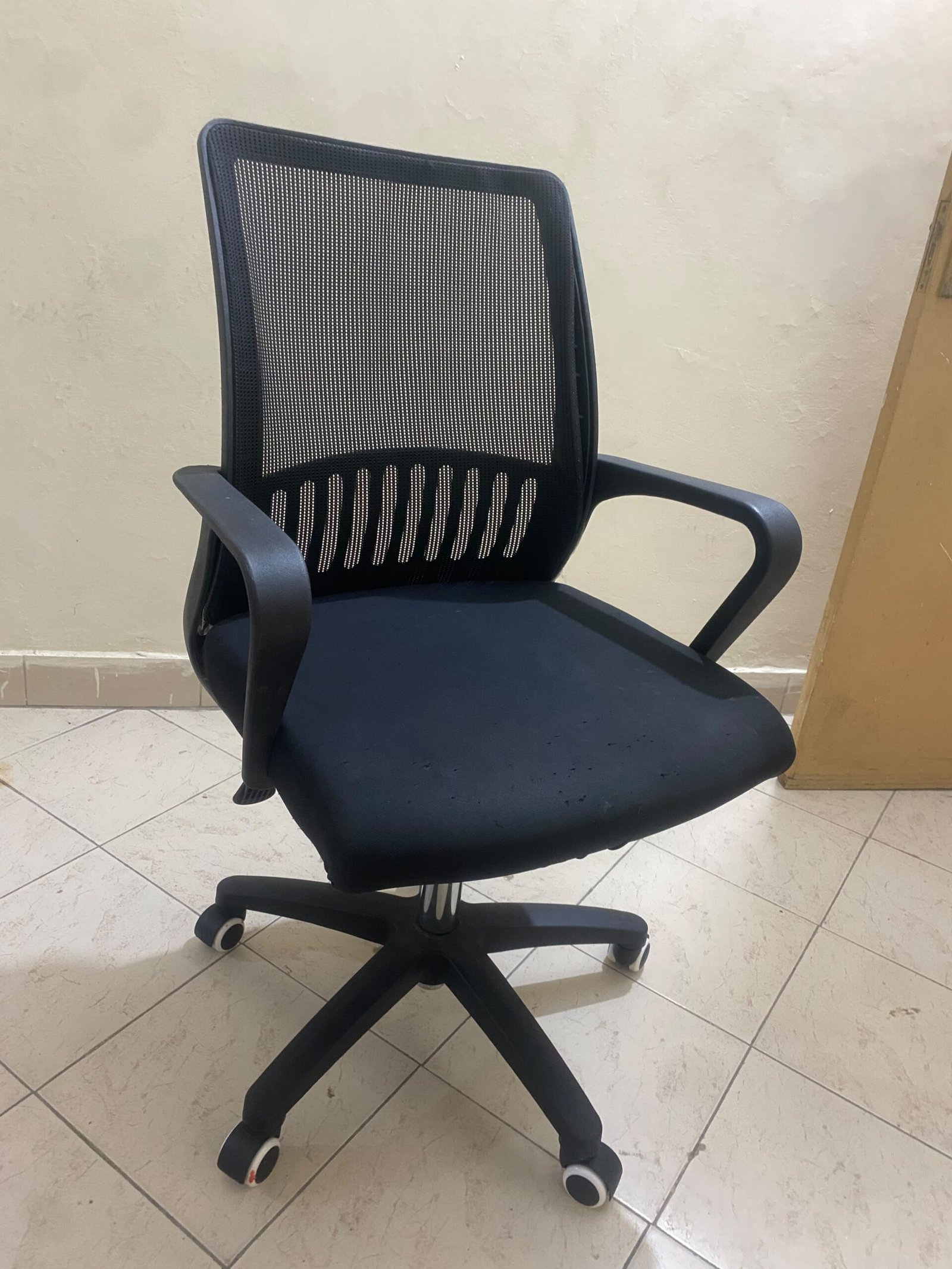 Modern Study/Office Table & Chair For Sale