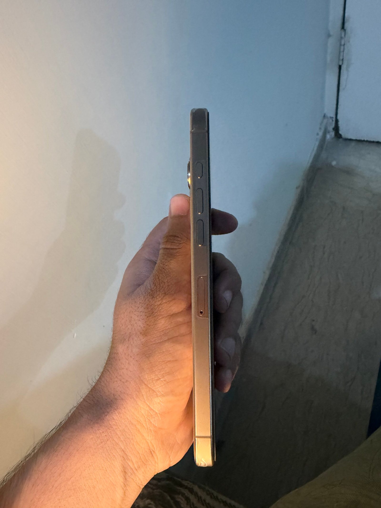 iPhone 16 pro max dual physical PTA