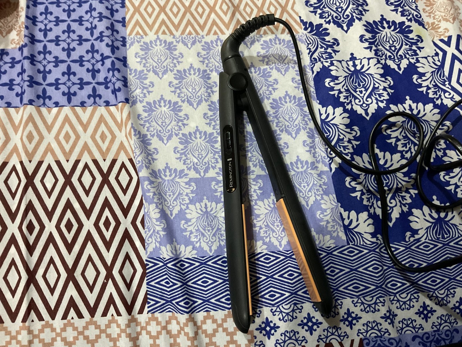 Hair straightener