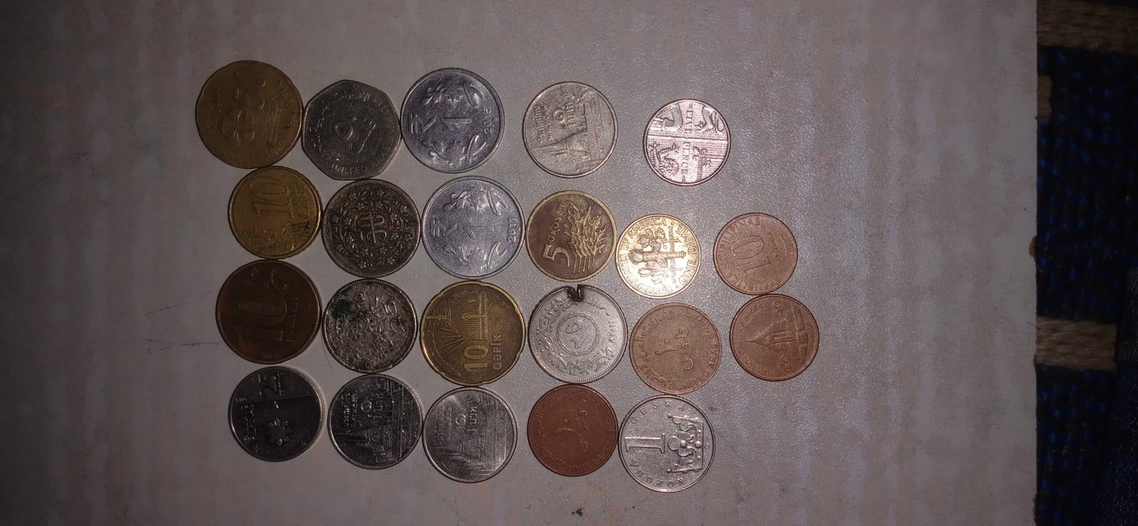 32 coins Sale Jis per Lenovo contact number 03006371695