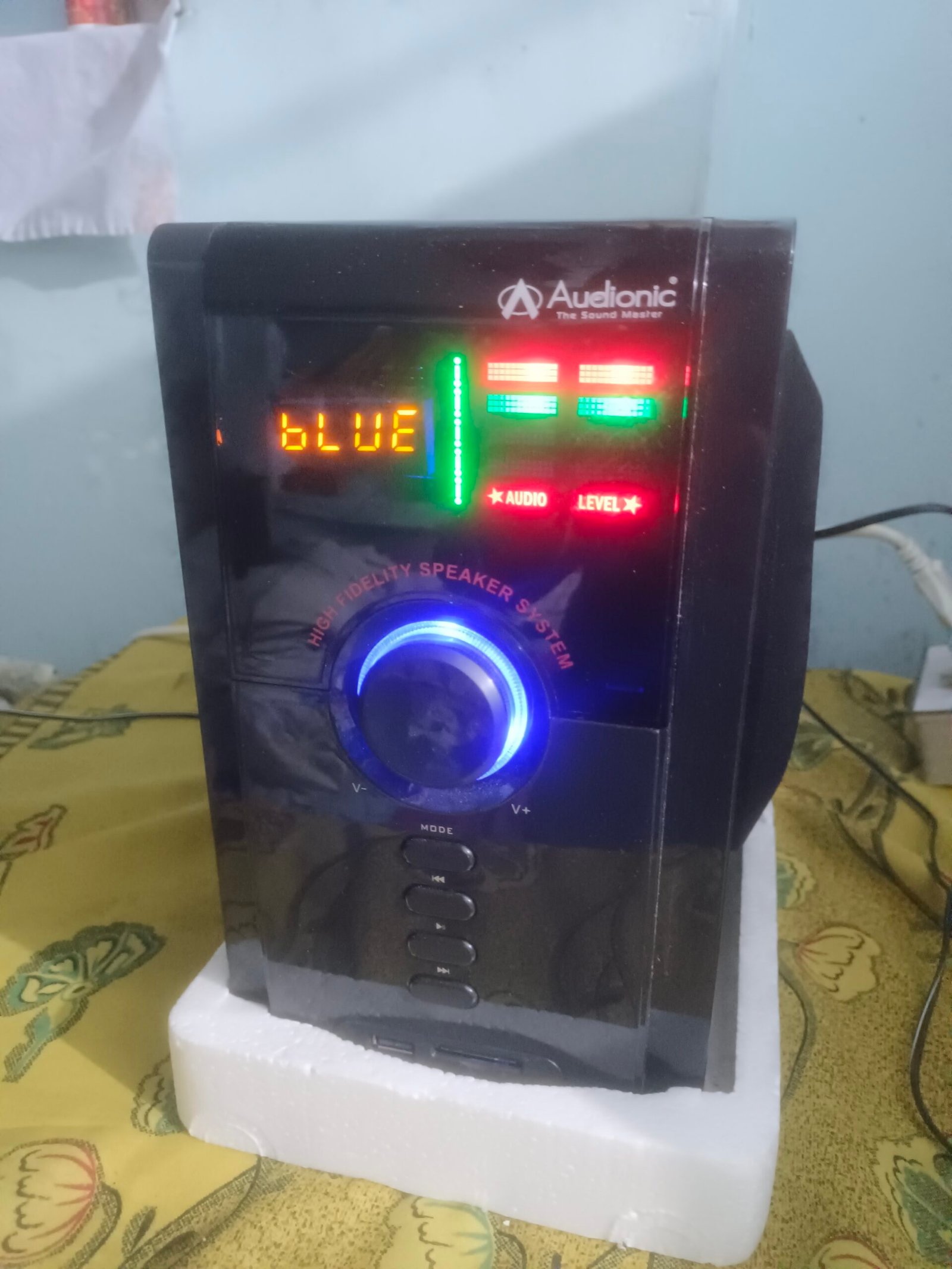 Audionic Bass Woofer with Speakers