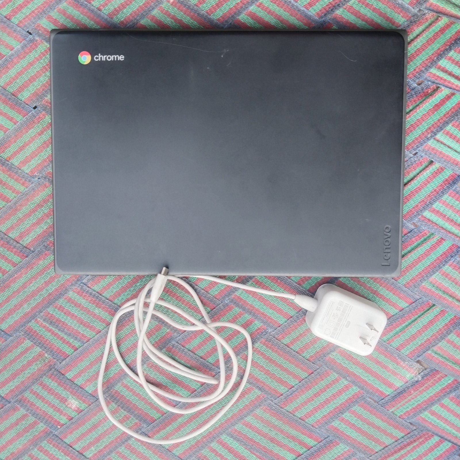 Lenovo Chromebook 100e