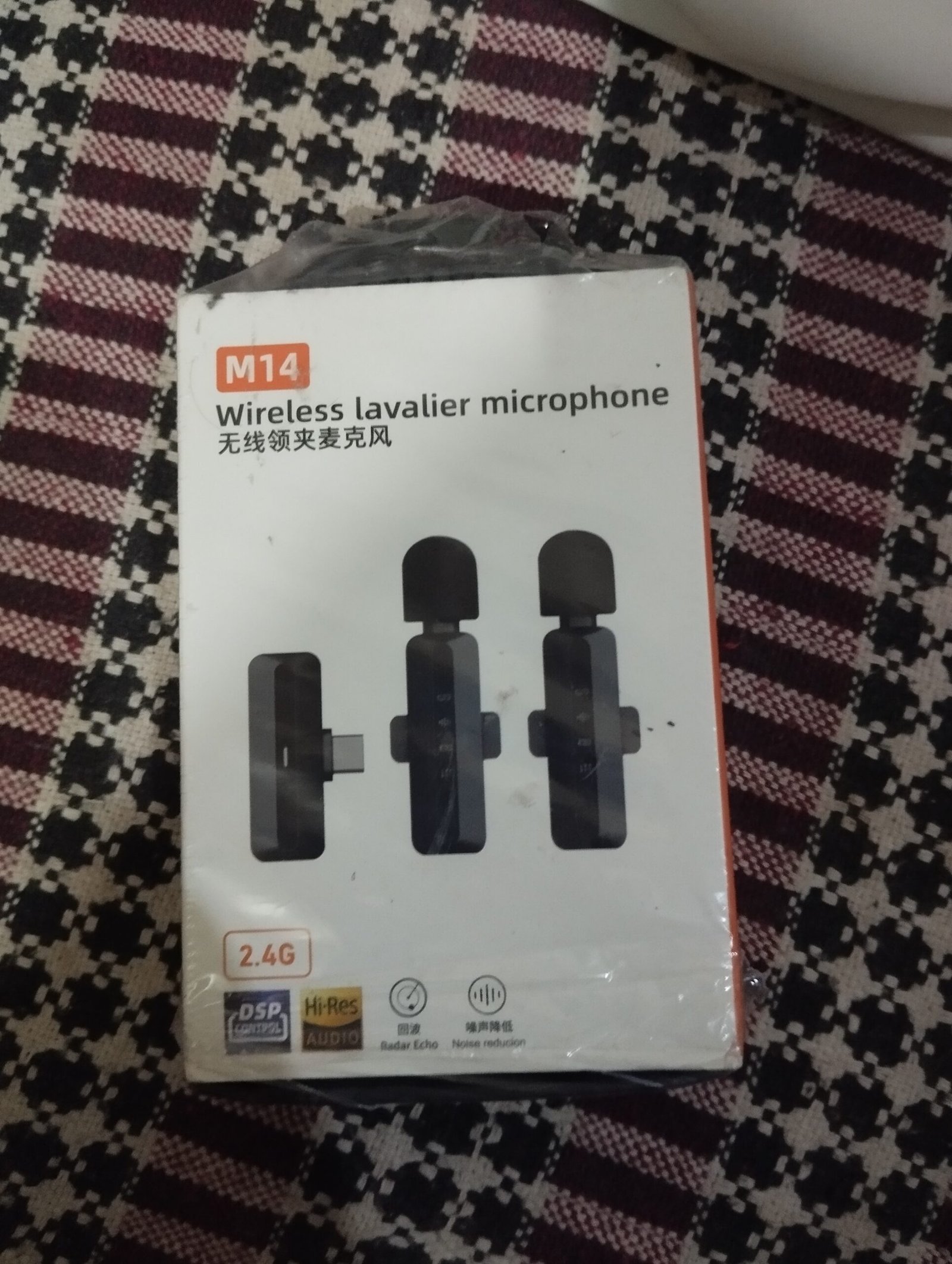 M14 Wireless lavalier microphone