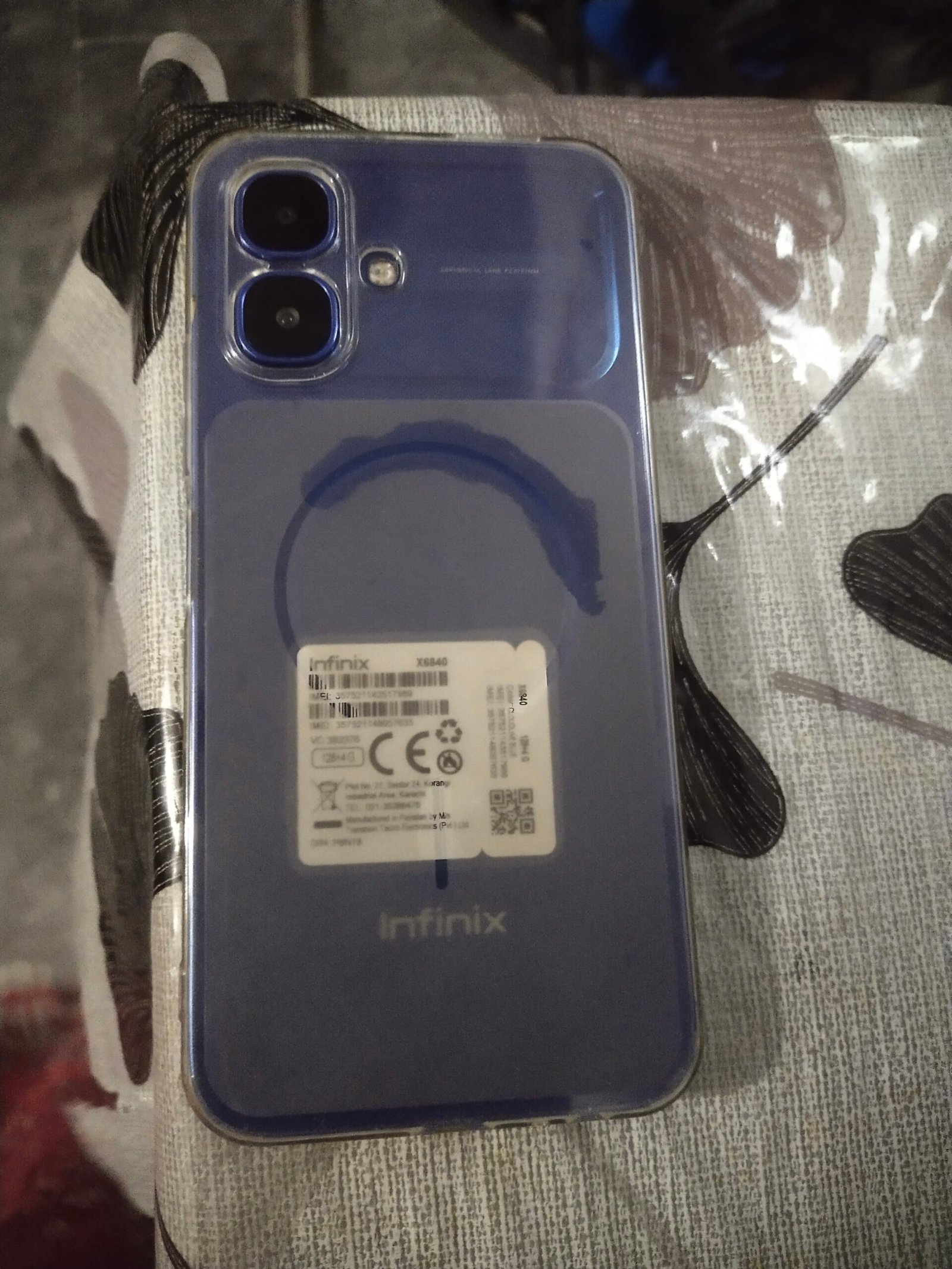 Infinix smart 20 4/4 128gb 11 month warranty,,