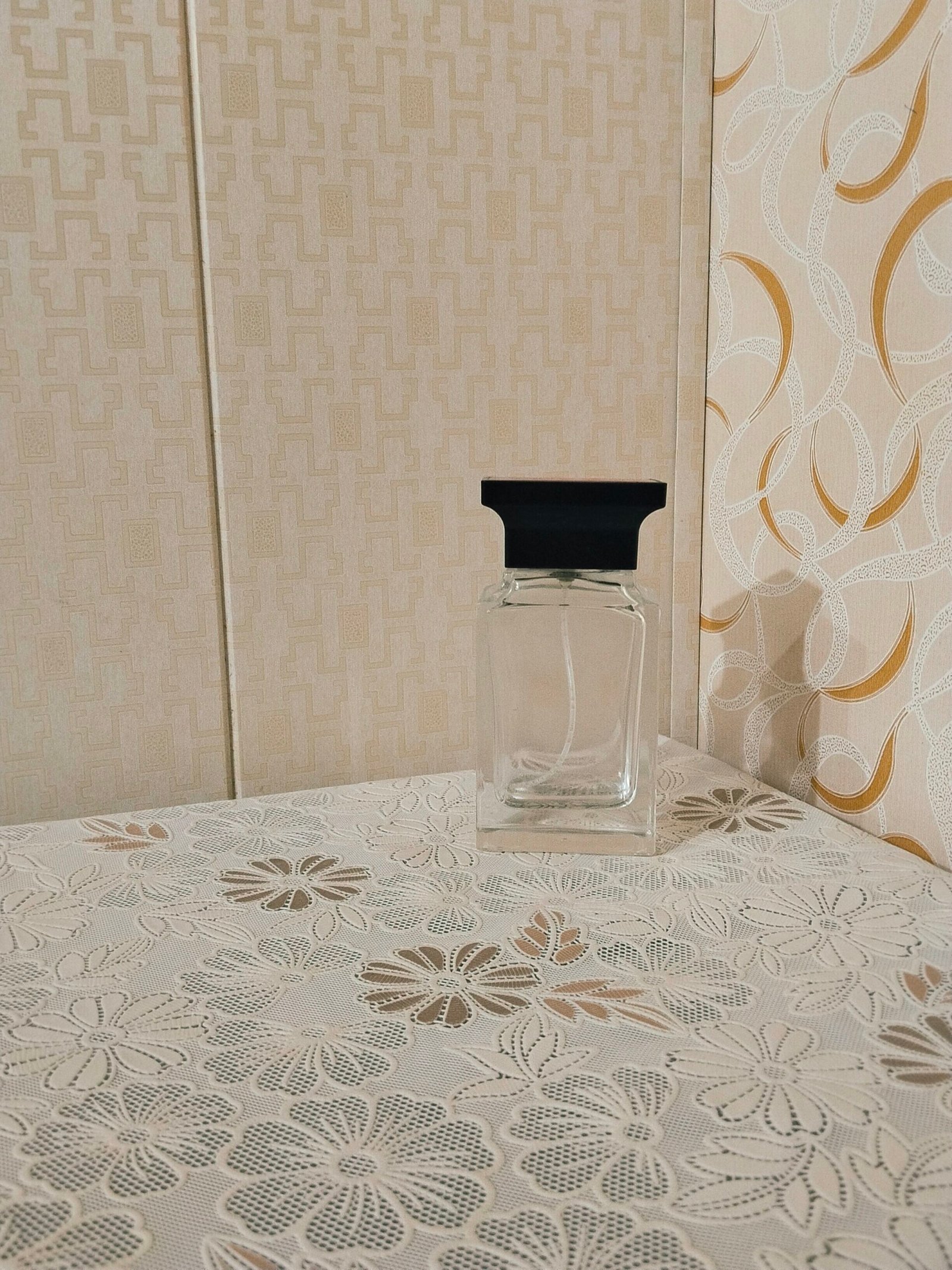 Empty Perfume Bottles with Spray Pumps – Set of 2
