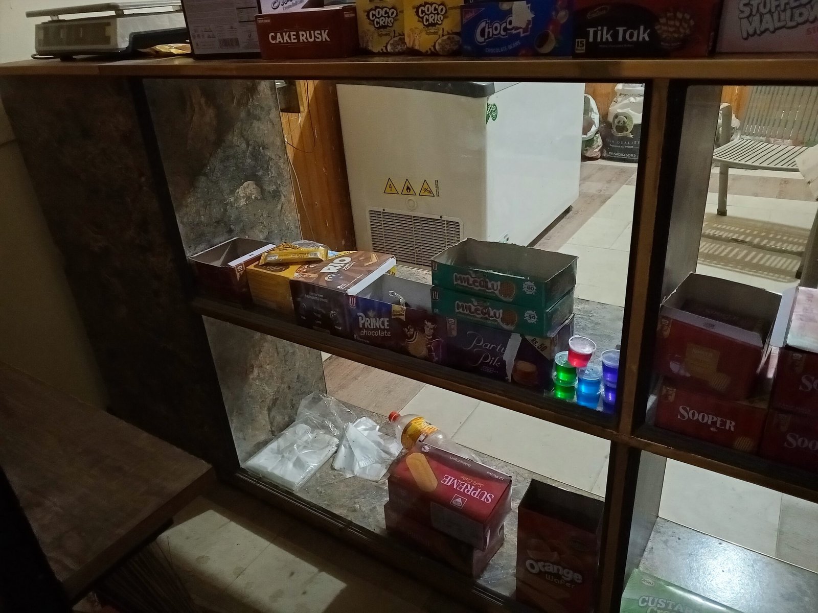 SHOP COUNTER FOR SALE