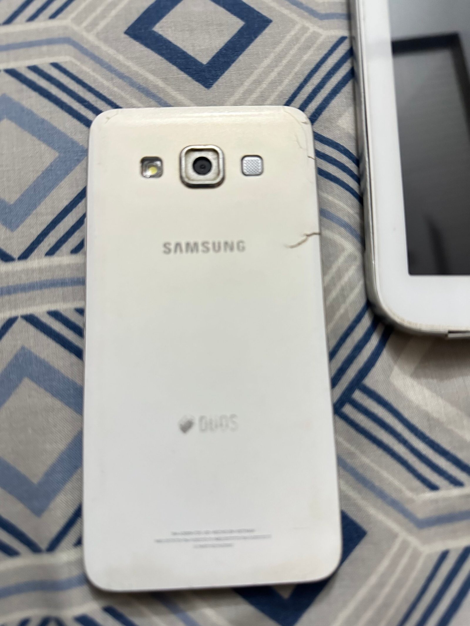 Samsung A3 or Samsung Tab T211