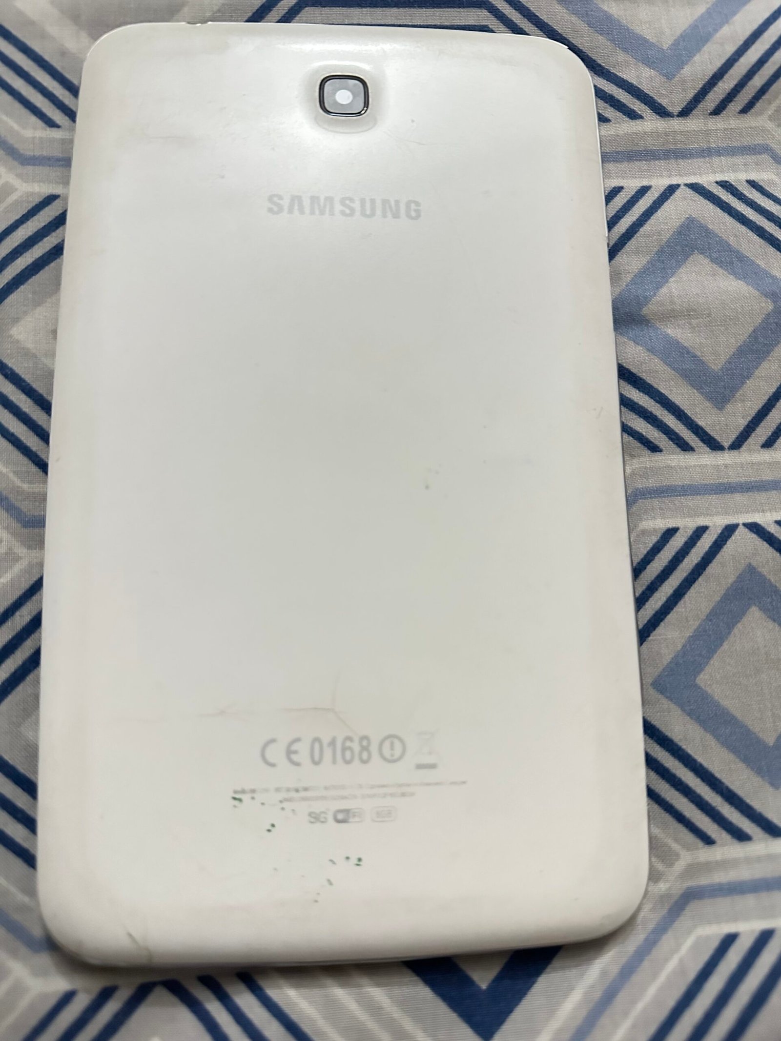 Samsung A3 or Samsung Tab T211