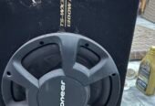Kenwood 350W amp. Pioneer wx306B woofer