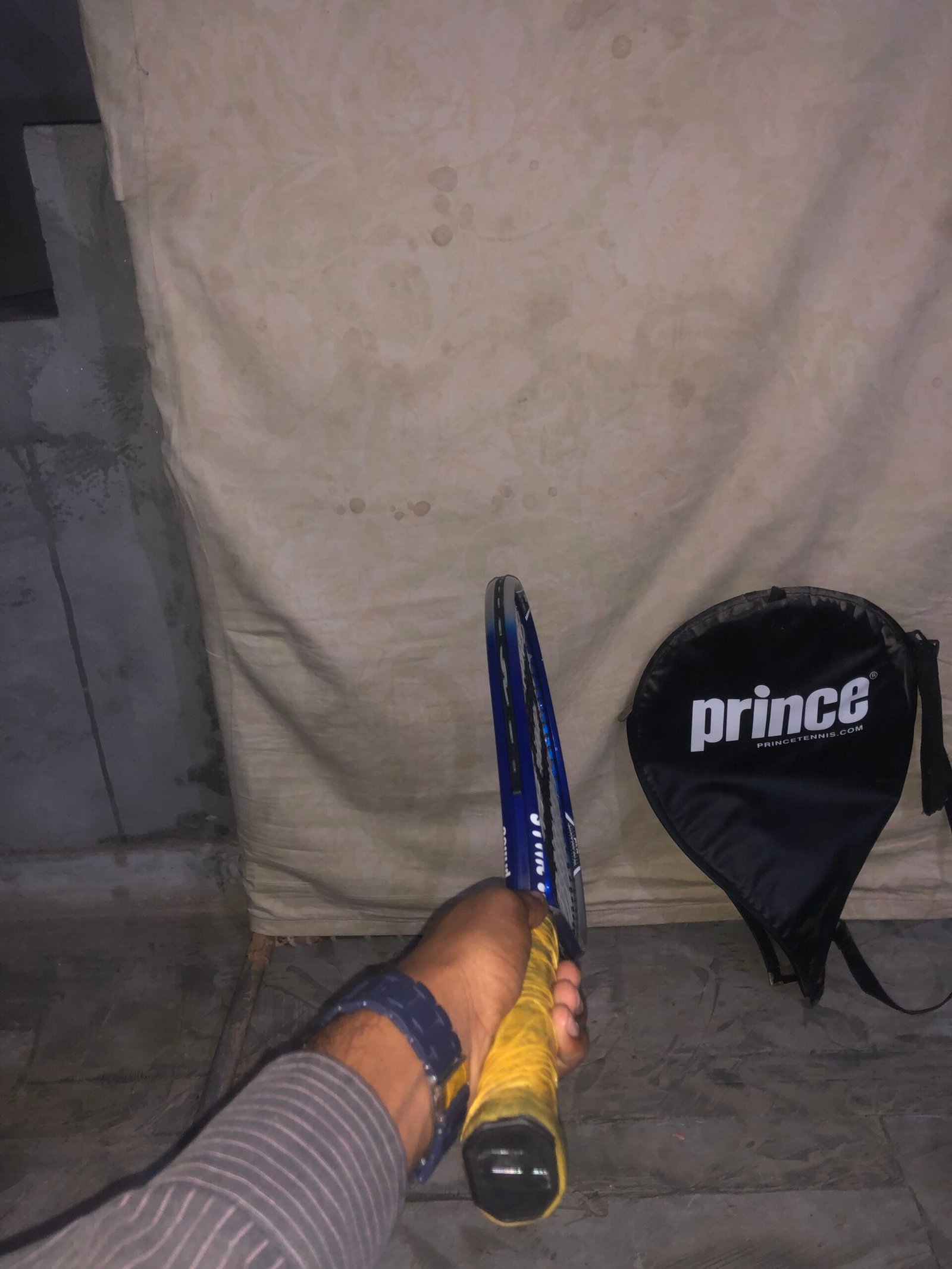 Badminton sale urgent need money