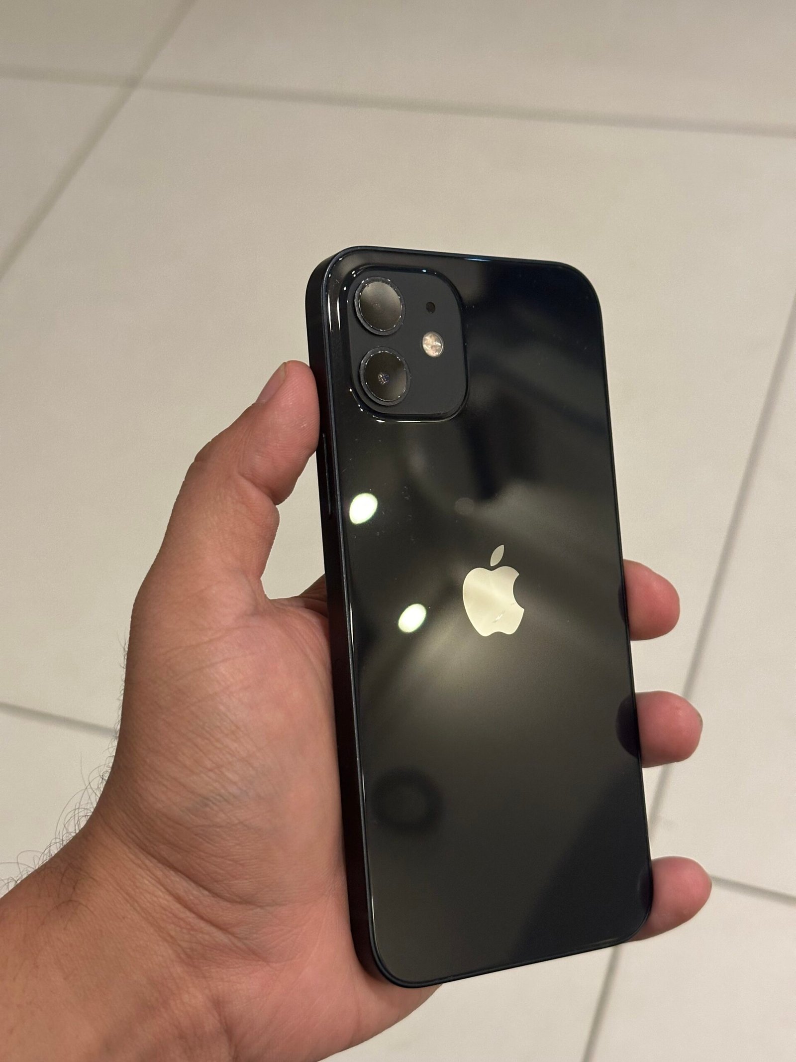 Apple iPhone 12 factory unlock battery 87% 10/9 all okay 03