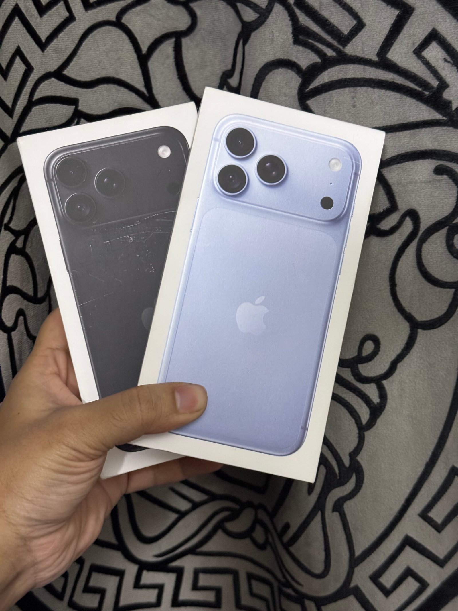 Apple Iphone 18 pro & Promax and all box pack phones