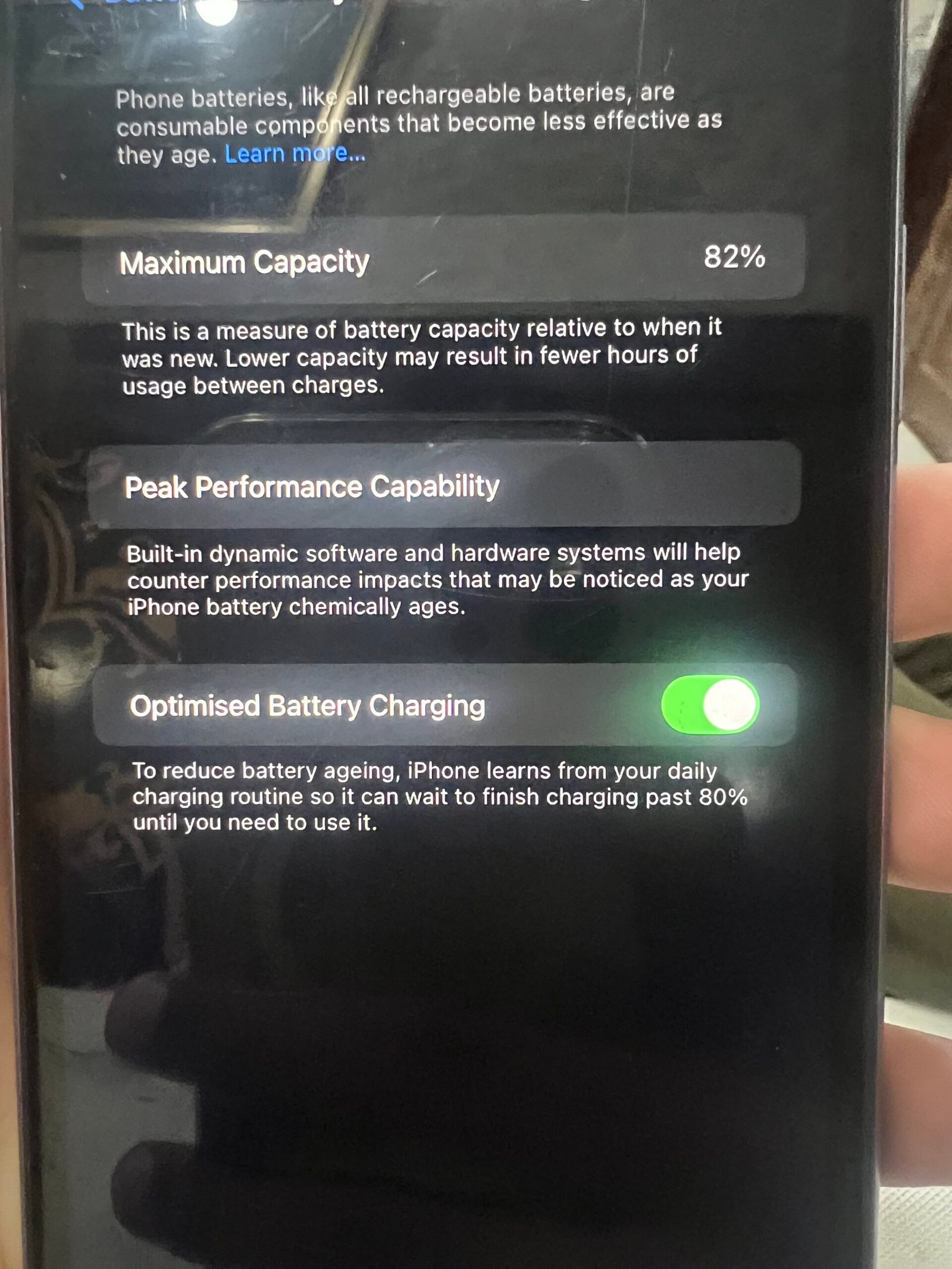 iphone 11 jv 82 battery health . pack mobile . front screen
