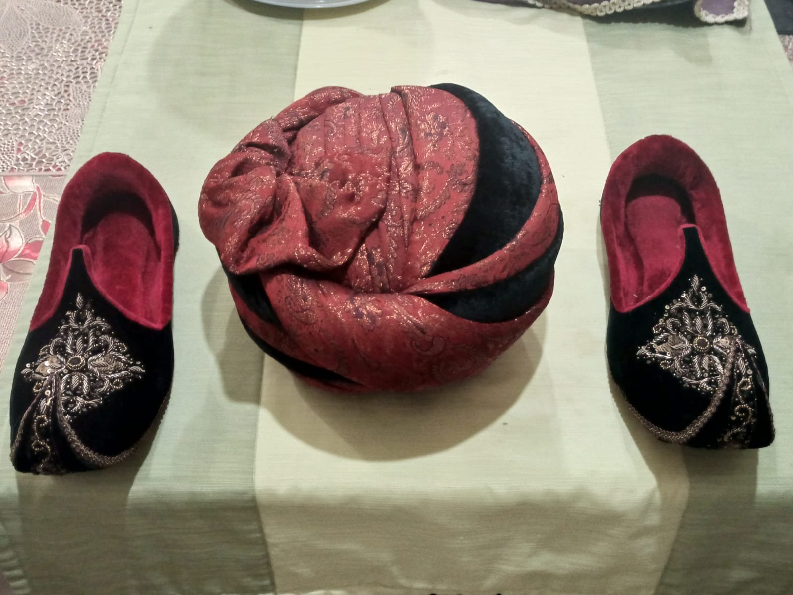 Groom Kulaa  Shoes ( together )