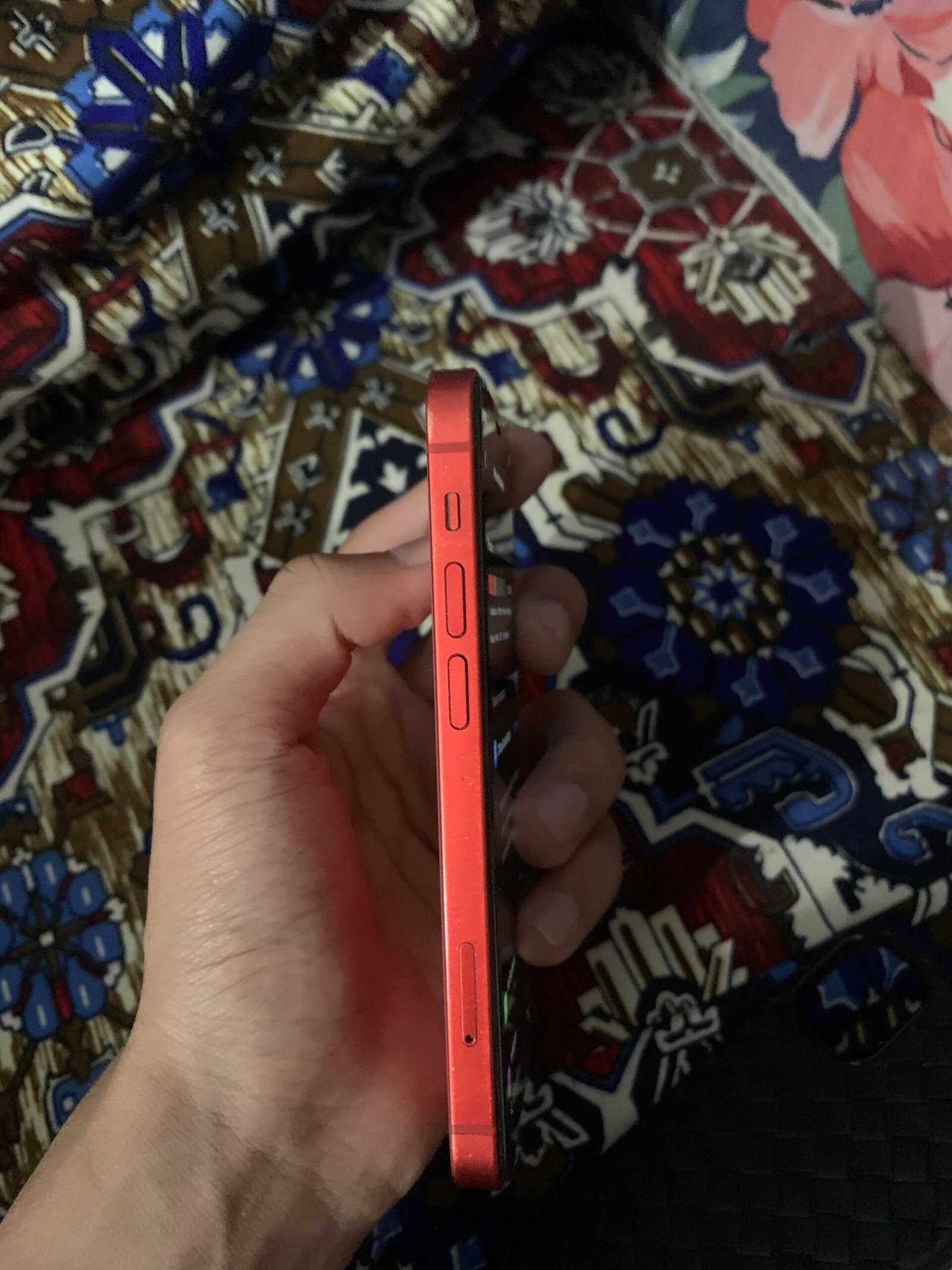 IPHONE 12 MINI RED COLOUR