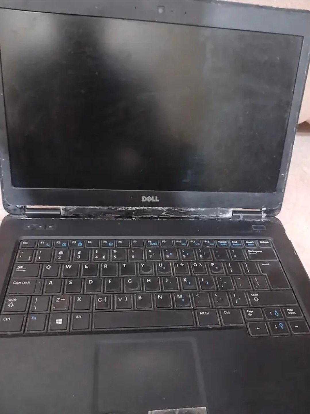 DELL LAPTOP